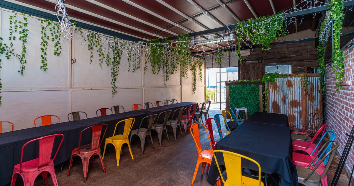 Interior, tables and seats