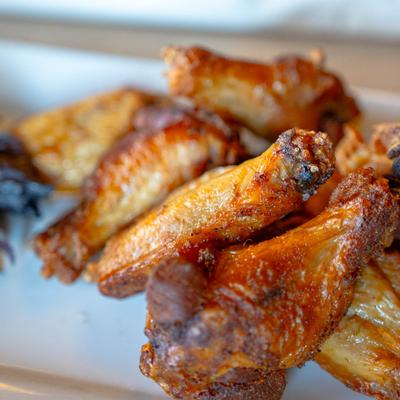House Smoked Wings close up