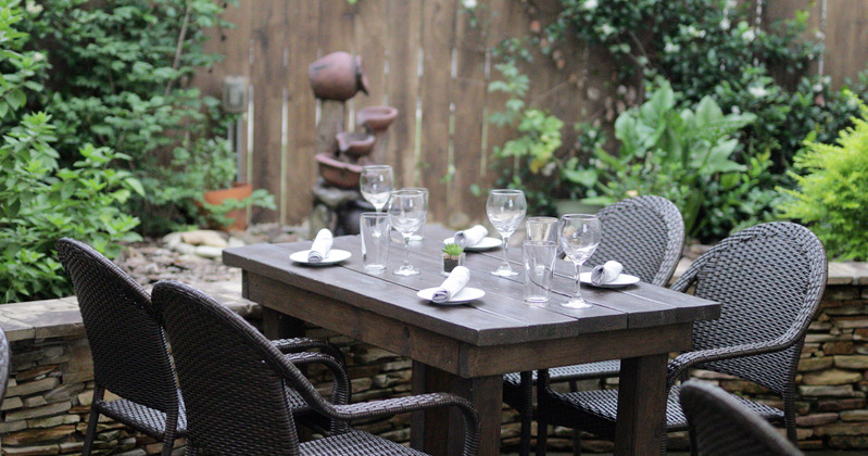 Exterior, table set for four