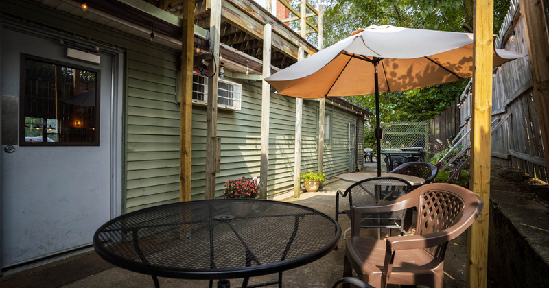 Exterior, seating area