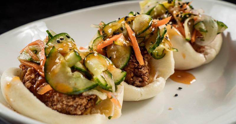 Crispy Chicken Bao Buns