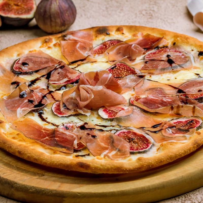 PROSCIUTTO, FIG &  MOZZARELLA FLATBREAD photo