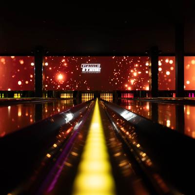 Picture of the bowling lanes.