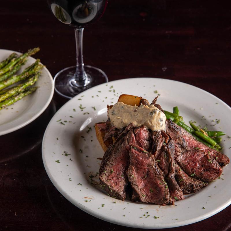 8oz Hanger Steak au Poivre photo