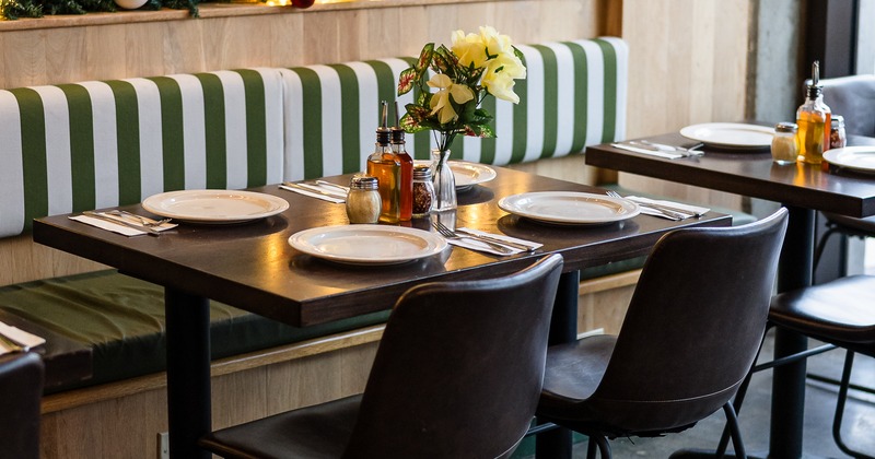 Diner set up table, chairs