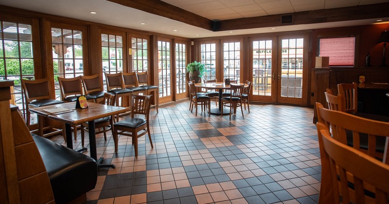 Interior, wide view, dining area