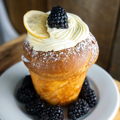 Blackberry and cream cruffin.