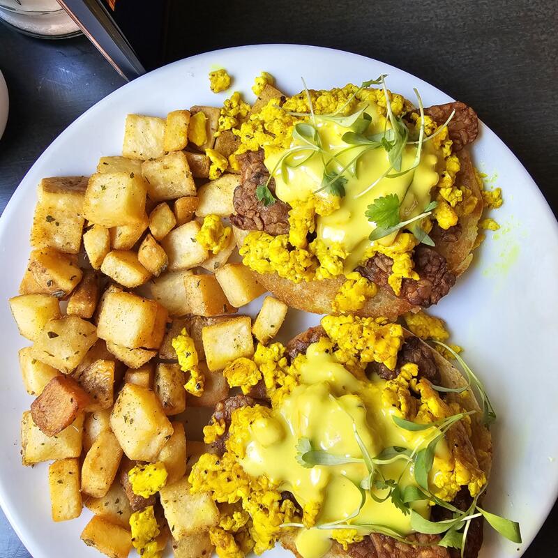 Vegan Benedict (V+) photo