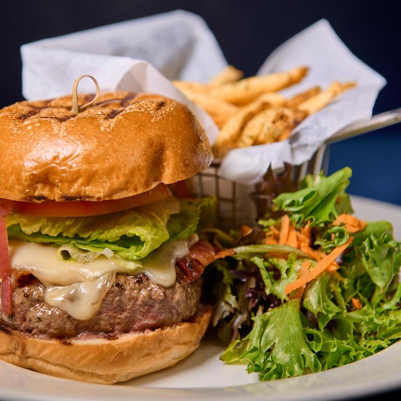 Nando Deluxe Burger photo