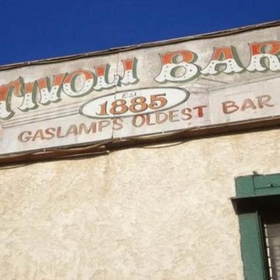 Restaurant's vintage outdoor sign.