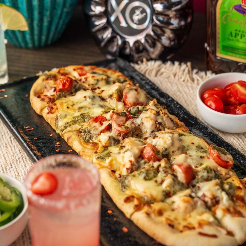 Salmon Deluxe Pizza photo