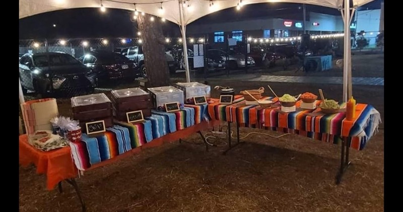 Exterior, outdoor buffet