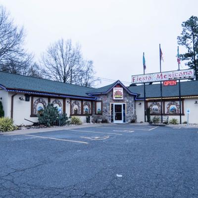 The exterior of Fiesta Mexicana Grill.