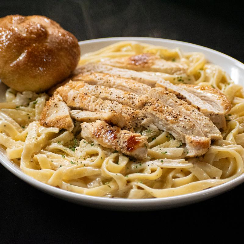 Chicken Fettuccine Alfredo photo