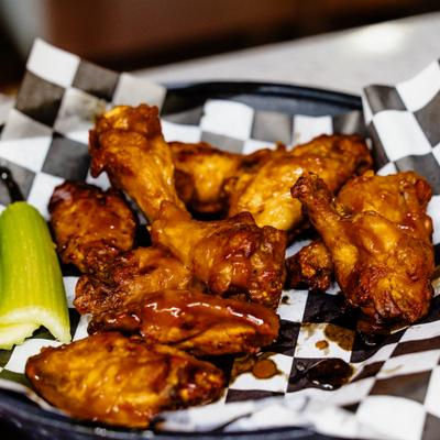 Garlic parm wings.