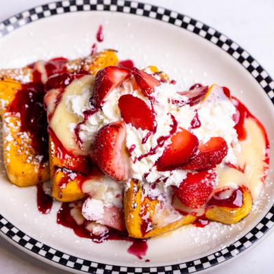 French Toast with vanilla cream and strawberries.