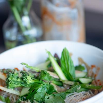 Spring roll Veggie Bowl, served.