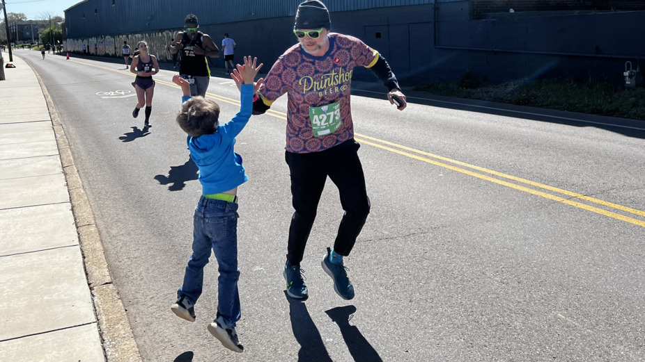 Knoxville Marathon Watch Party event photo