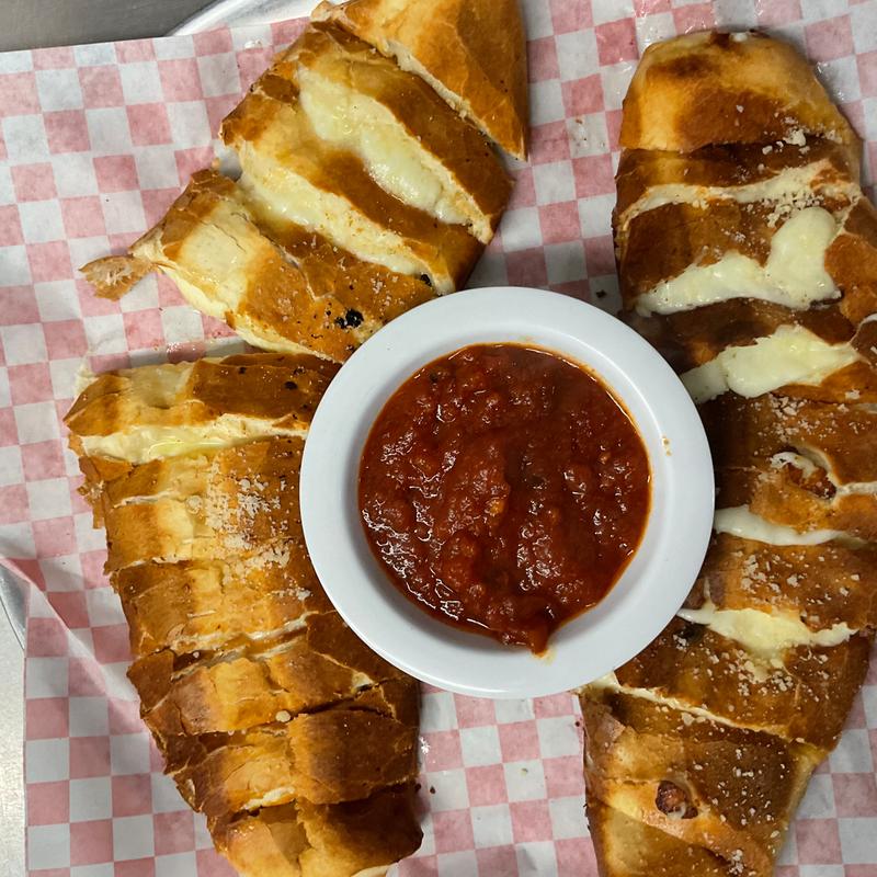 Stuffed afredo cheesy bread photo