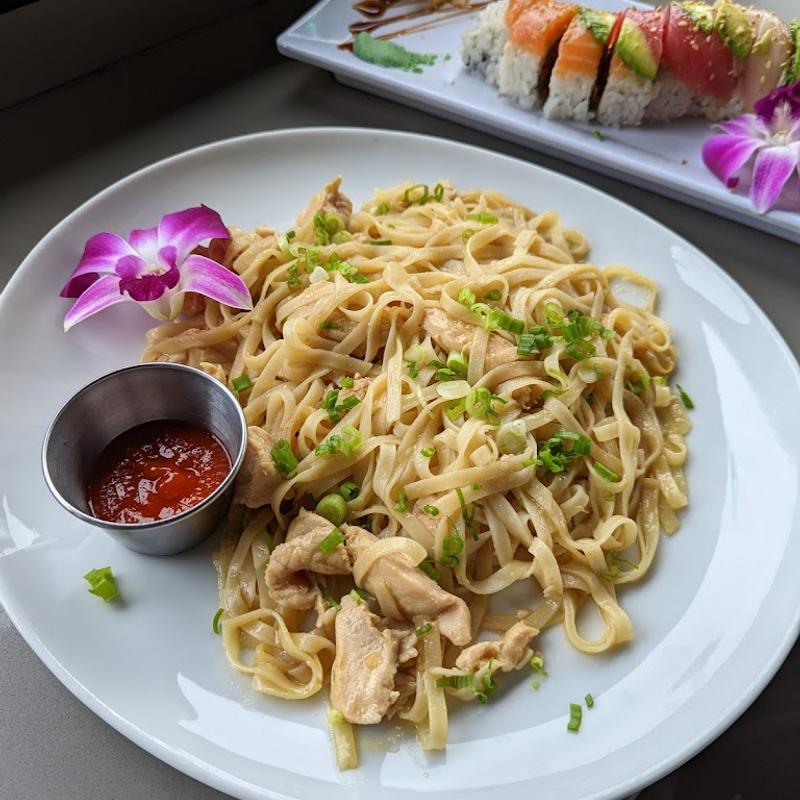 Burmese street noodles with steam chicken breast photo