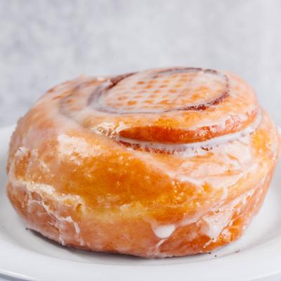 Kalis Cinnamon Roll.