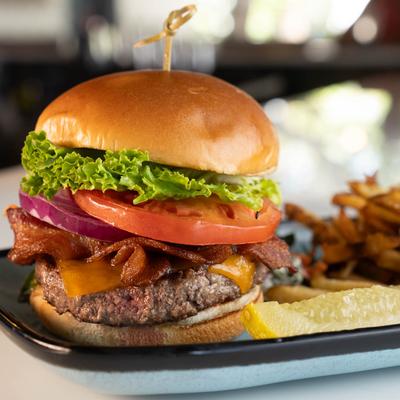 The lucky burger, closeup.