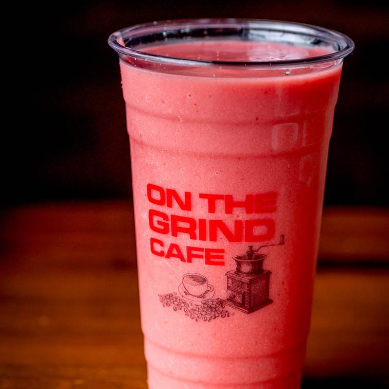 menu item 7 of 7, Strawberry & Acai Refresher