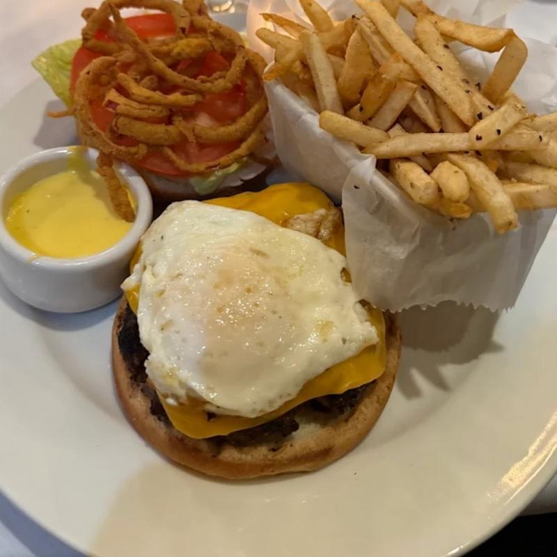 Burger Orleans photo