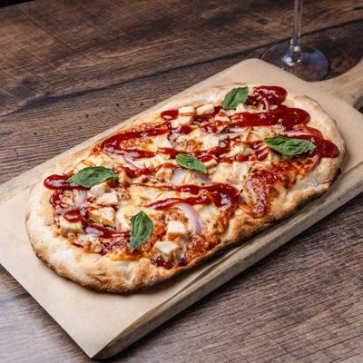 BBQ chicken pizza