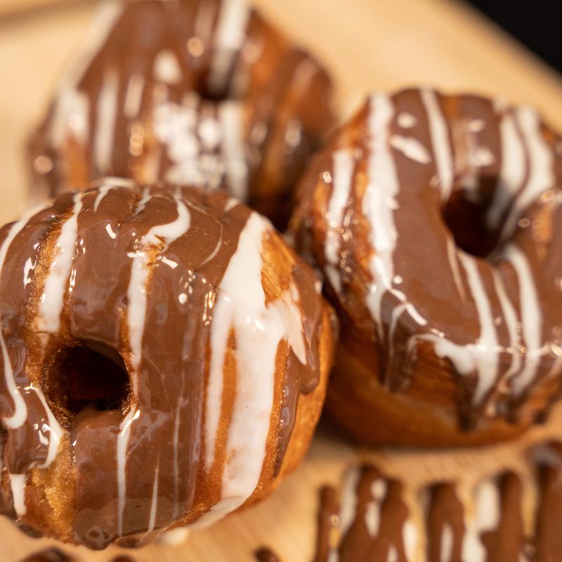 Halos Croissant Donuts - Box of 4 photo