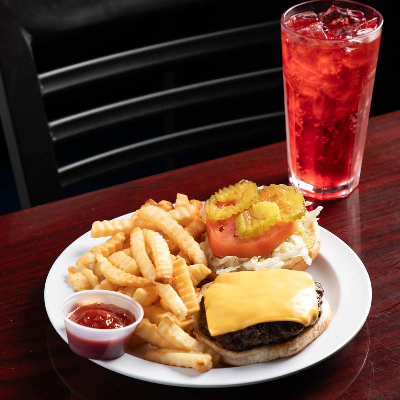 Cheeseburger Deluxe photo