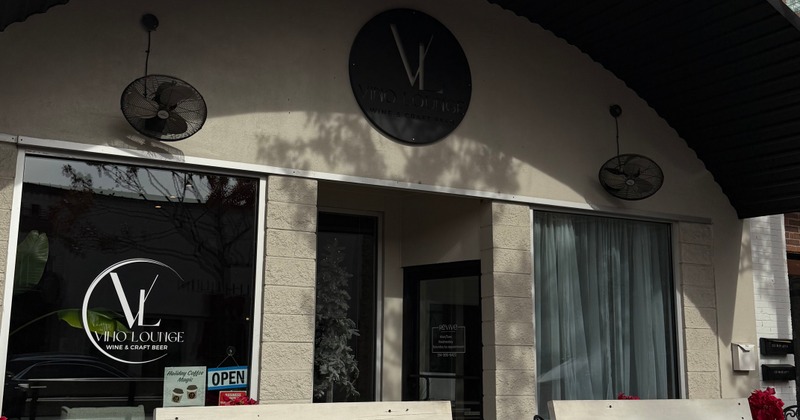 The storefront of Vino Lounge