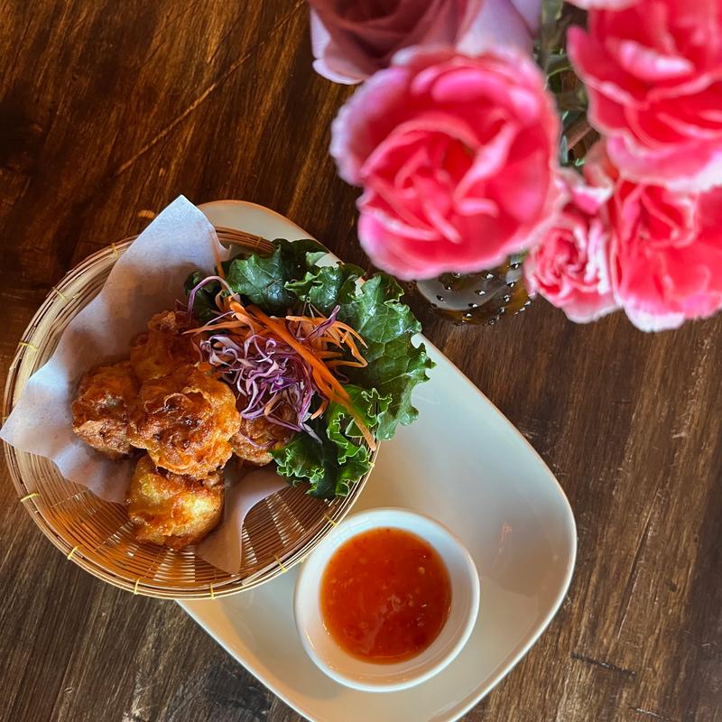 Thai Isaan Kisses photo