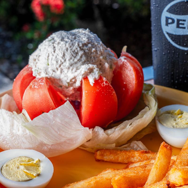 menu item 18 of 21, Fresh Fruit & Cottage Cheese