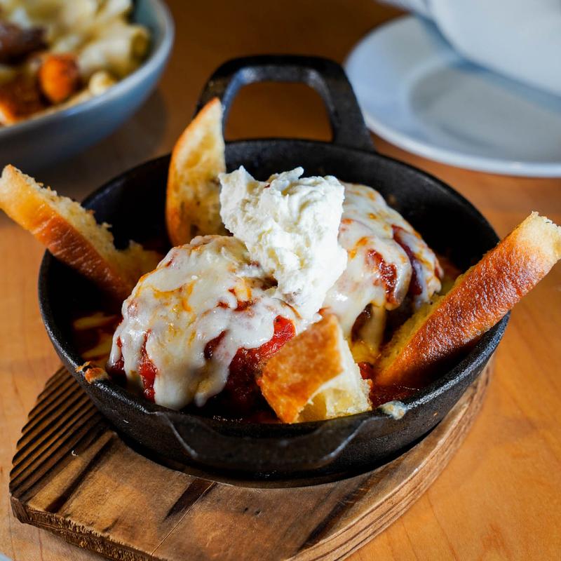 Spaghetti & Meatballs photo