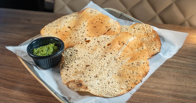 Papadum bread with dip