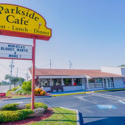 Exterior, view of the restaurant and parking lot.