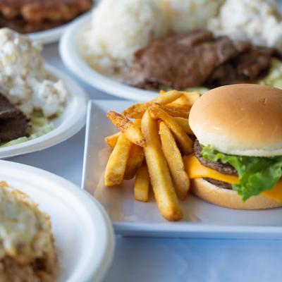 Multiple dish plates.