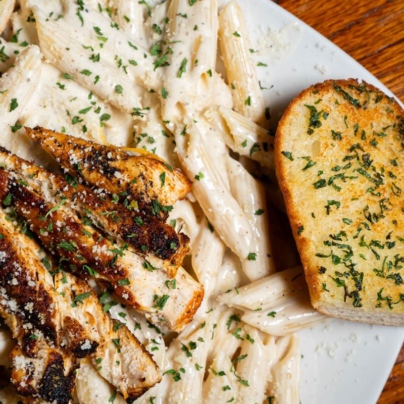 menu item 6 of 10, Blackened Chicken Alfredo