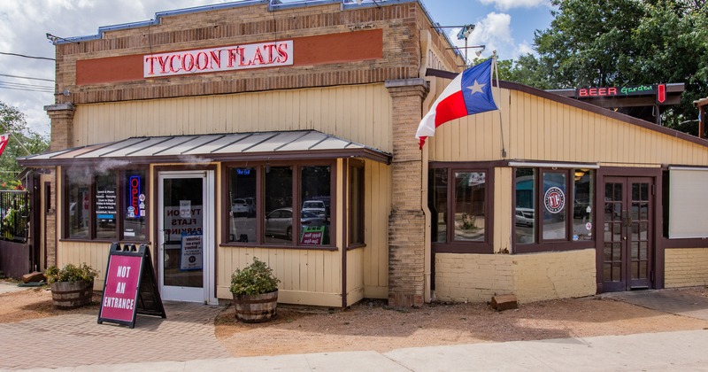 Tycoon Flats exterior