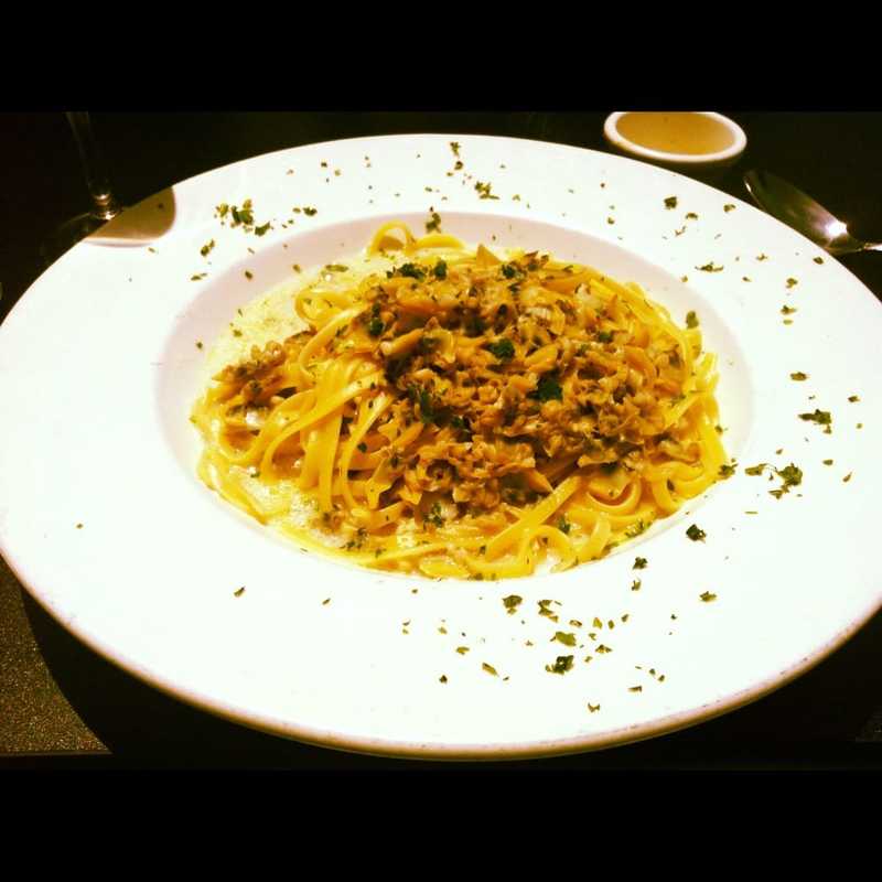 Linguine Clams photo