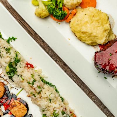 Scallops plate and Filet Mignon plate