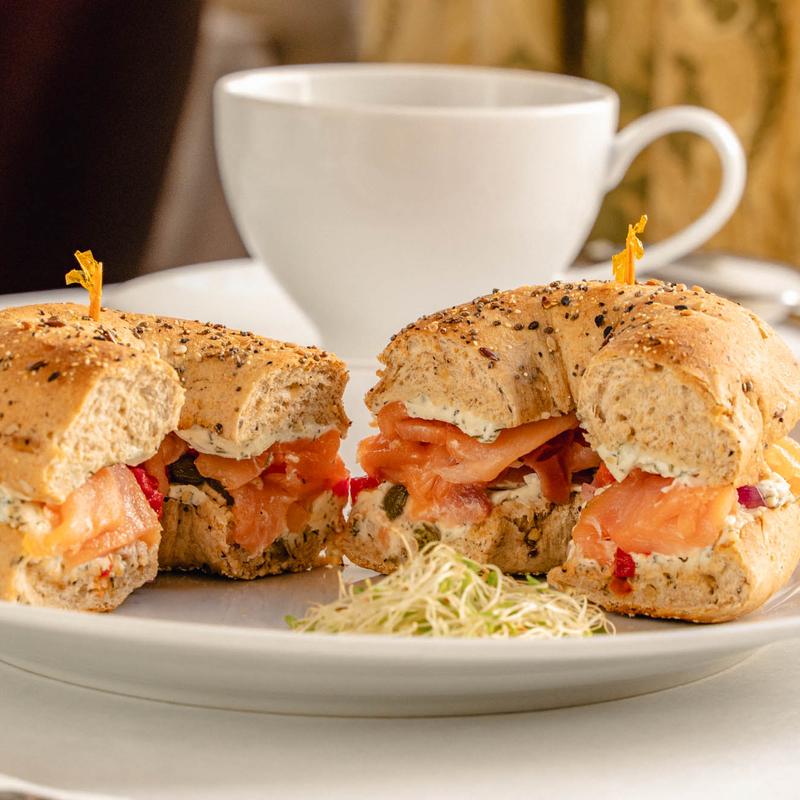 SMOKED SALMON BAGEL photo