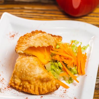 Cheese empanada