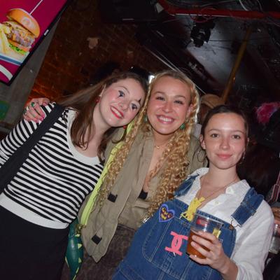 gallery photo number 425