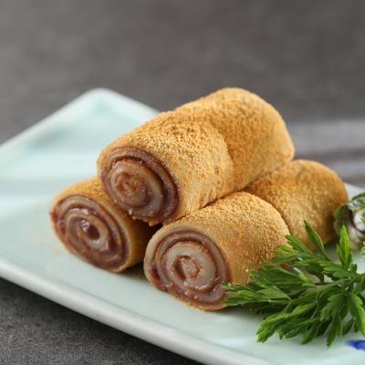 Glutinous Rice Roll W. Sweet Bean photo