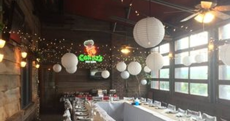 Interior, banquet table