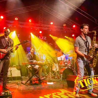 gallery photo number 130