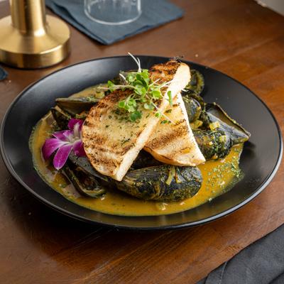 gallery photo number 3