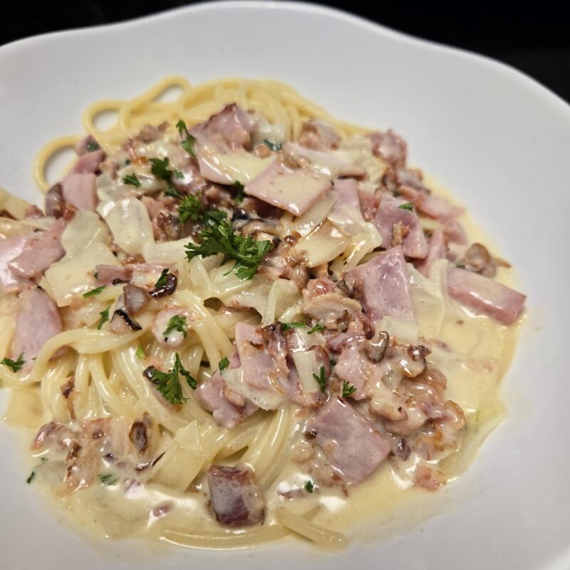 Spaghetti Carbonara photo